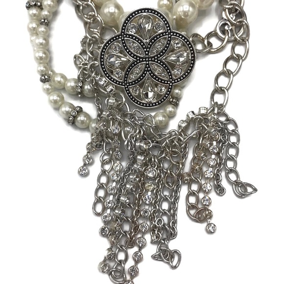 Premier Designs Girl’s Best Friend Necklace - Picture 7 of 10